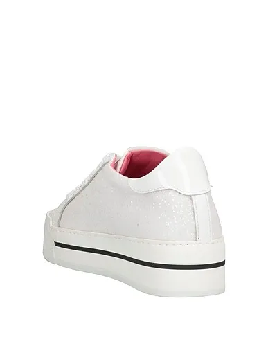 https://images.styletyx.com/images/white-sneakers-blumarine-710507350_3.webp