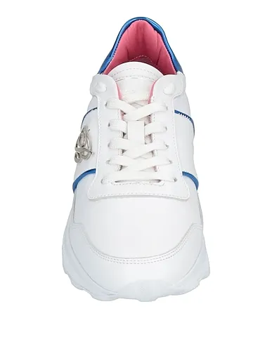 https://images.styletyx.com/images/white-sneakers-blumarine-710773331_4.webp