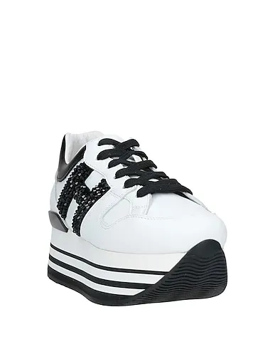 https://images.styletyx.com/images/white-sneakers-hogan-3169403_2.webp