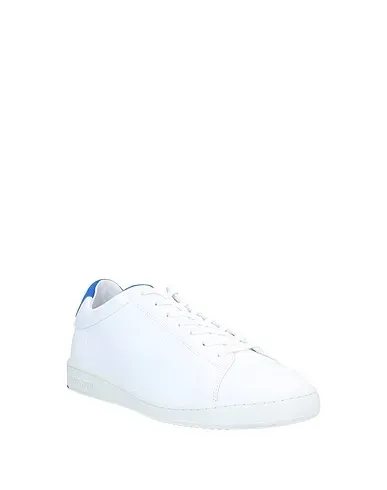 https://images.styletyx.com/images/white-sneakers-le-coq-sportif-1365249_2.webp