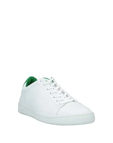 https://images.styletyx.com/images/white-sneakers-le-coq-sportif-3206720_2.webp