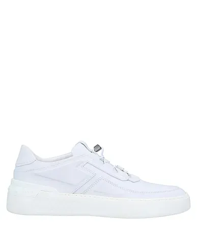 https://images.styletyx.com/images/white-sneakers-tod-s-no-code-1627012_1.webp