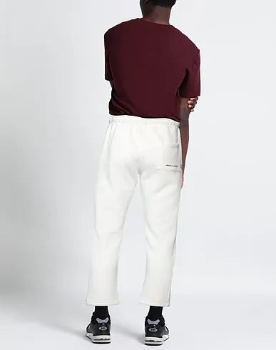 https://images.styletyx.com/images/white-sweatshirt-casual-pants-daniele-alessandrini-742407619_3.webp