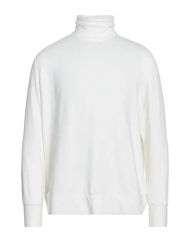 https://images.styletyx.com/images/white-sweatshirt-sweatshirt-majestic-filatures-2318635_1.webp