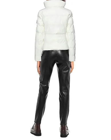 https://images.styletyx.com/images/white-techno-fabric-shell-jacket-dekker-614756323_3.webp