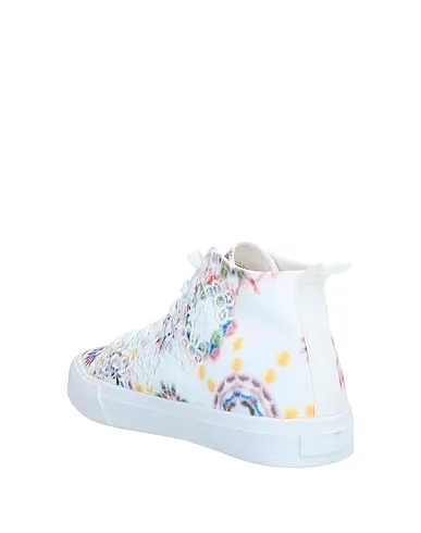 https://images.styletyx.com/images/white-techno-fabric-sneakers-desigual-1093341_3.webp
