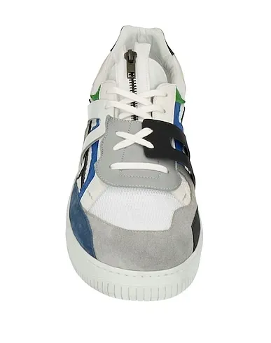 https://images.styletyx.com/images/white-techno-fabric-sneakers-premiata-1365851_4.webp