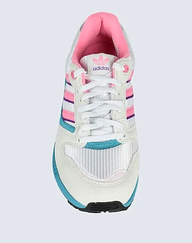 https://images.styletyx.com/images/white-techno-fabric-sneakers-zx-5020-adidas-3302515_4.webp