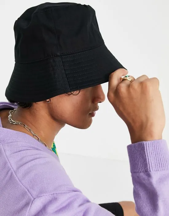 https://images.styletyx.com/images/wide-brim-bucket-hat-in-black-cotton-asos-design-13061091_2.webp