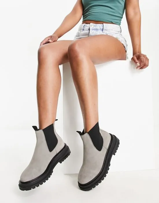 https://images.styletyx.com/images/wide-fit-appreciate-leather-chelsea-boots-in-gray-suede-asos-design-2800947_4.webp