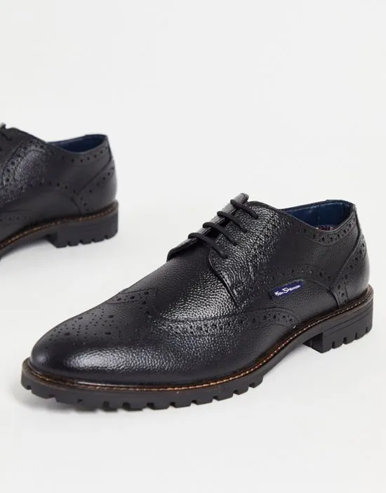 https://images.styletyx.com/images/wide-fit-chunky-leather-lace-up-brogues-in-black-ben-sherman-2716599_3.webp