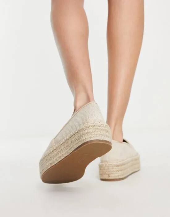 https://images.styletyx.com/images/wide-fit-jala-flatform-toe-cap-espadrilles-in-cream-asos-design-2800957_3.webp