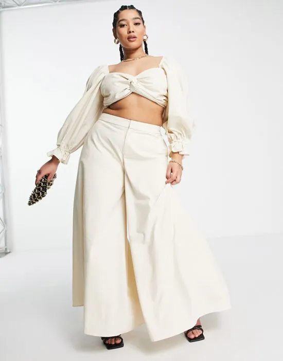 https://images.styletyx.com/images/wide-leg-pants-in-oyster-part-of-a-set-yaura-plus-2947702_4.webp