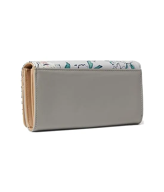 https://images.styletyx.com/images/wildwood-slg-organizer-bifold-wallet-nine-west-13241525_2.webp