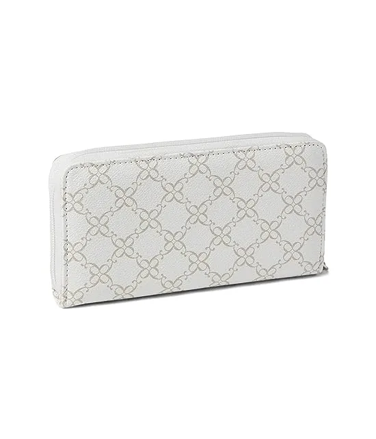 https://images.styletyx.com/images/wildwood-slg-zip-around-bifold-wallet-nine-west-12953002_2.webp