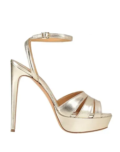 https://images.styletyx.com/images/wo-milano-platinum-women-s-sandals-wo-milano-12919991_1.webp