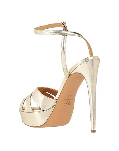 https://images.styletyx.com/images/wo-milano-platinum-women-s-sandals-wo-milano-12919991_3.webp
