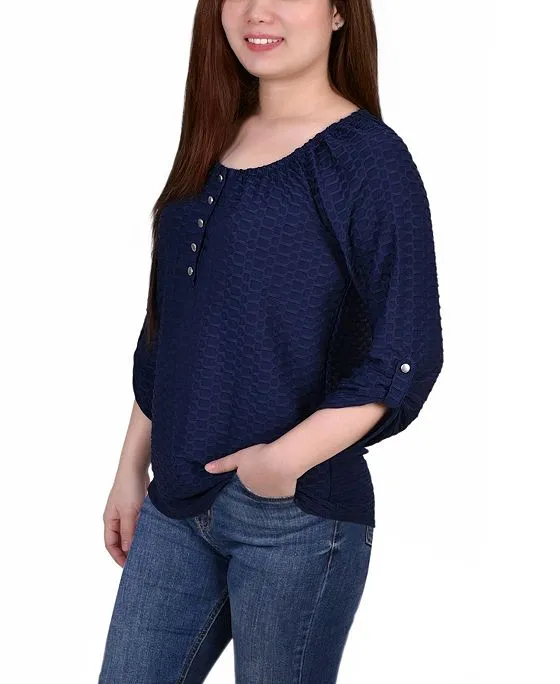 https://images.styletyx.com/images/women-s-3-4-sleeve-honeycomb-henley-top-ny-collection-46066386_3.webp