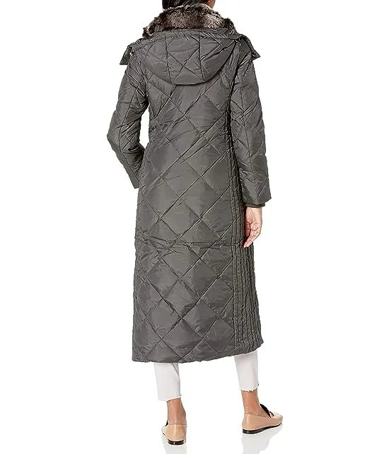 https://images.styletyx.com/images/women-s-diamond-down-quilting-with-removable-hood-london-fog-1874442_2.webp