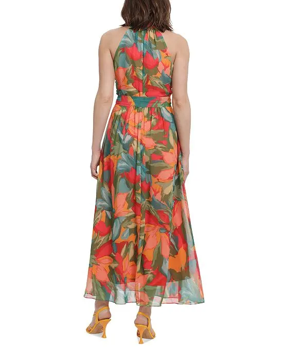 https://images.styletyx.com/images/women-s-floral-print-wrap-neck-tie-front-halter-maxi-dress-london-times-491897047_3.webp