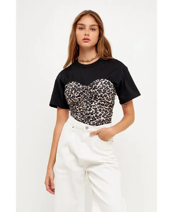 https://images.styletyx.com/images/women-s-leopard-shirred-cropped-top-grey-lab-13333742_2.webp