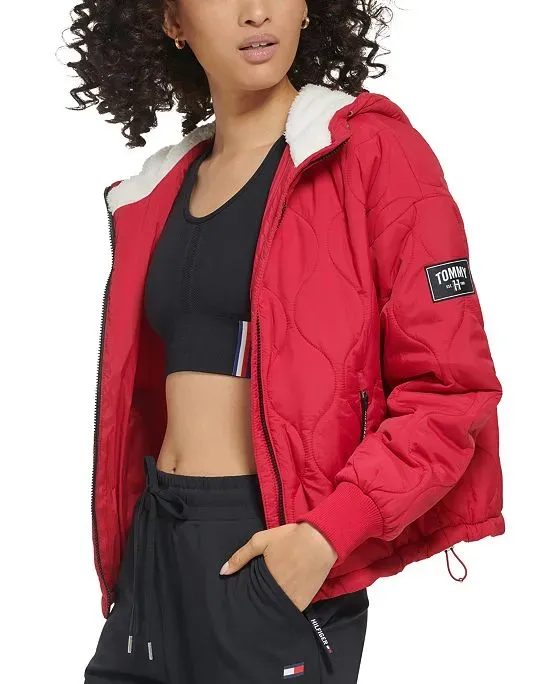 https://images.styletyx.com/images/women-s-lightweight-quilted-hooded-jacket-tommy-hilfiger-12927034_4.webp