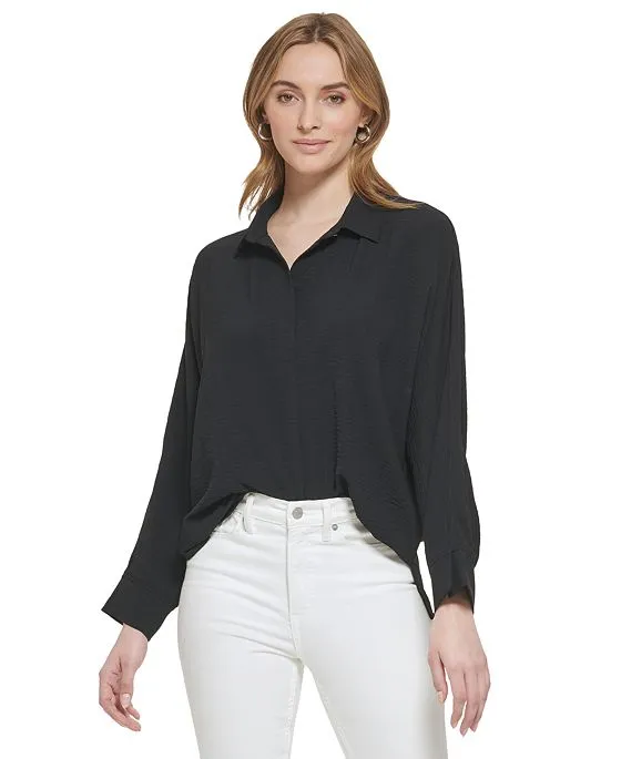https://images.styletyx.com/images/women-s-long-sleeve-v-neck-collared-shirt-calvin-klein-13319399_3.webp