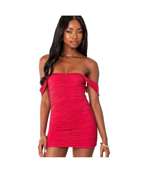 https://images.styletyx.com/images/women-s-lovely-gathered-mini-dress-edikted-1520869915_3.webp