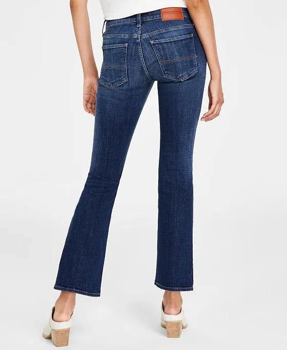 https://images.styletyx.com/images/women-s-mid-rise-sweet-bootcut-jeans-lucky-brand-13316232_2.webp