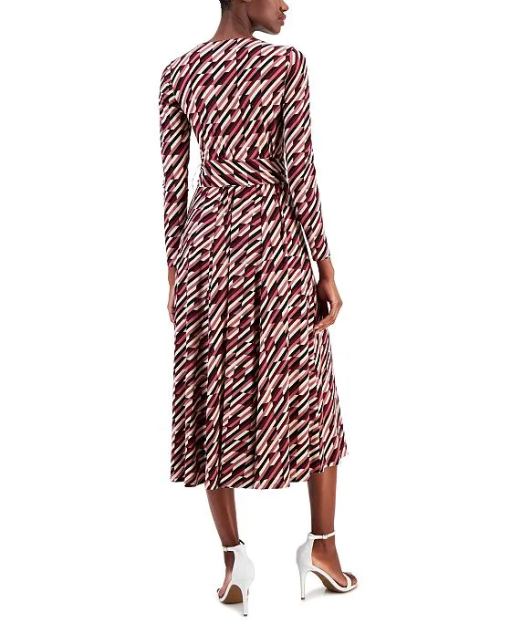 https://images.styletyx.com/images/women-s-square-neck-geo-print-midi-dress-calvin-klein-1624573684_2.webp