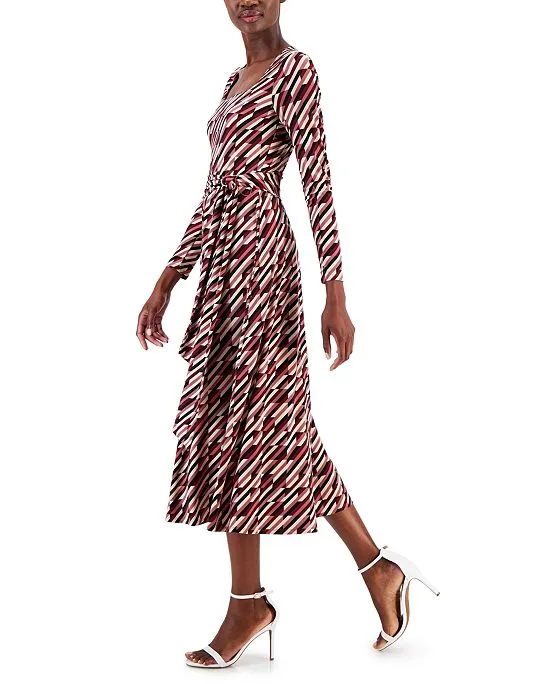 https://images.styletyx.com/images/women-s-square-neck-geo-print-midi-dress-calvin-klein-1624573684_3.webp