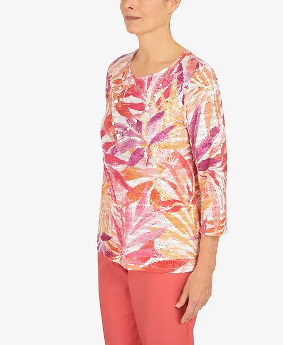 https://images.styletyx.com/images/women-s-tropical-leaves-three-quarter-sleeve-top-alfred-dunner-13319533_4.webp