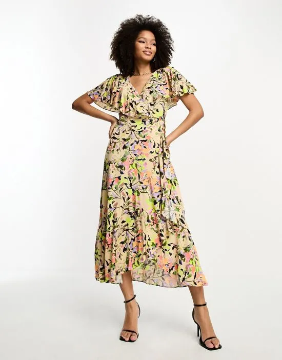 https://images.styletyx.com/images/wrap-maxi-dress-in-floral-print-y-a-s-1003806322_4.webp