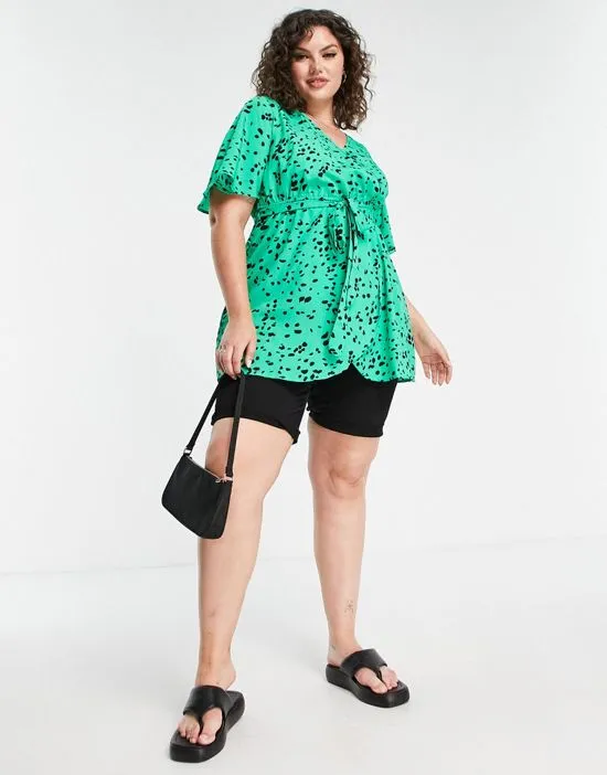 https://images.styletyx.com/images/wrap-top-in-green-pattern-yours-1888174_4.webp