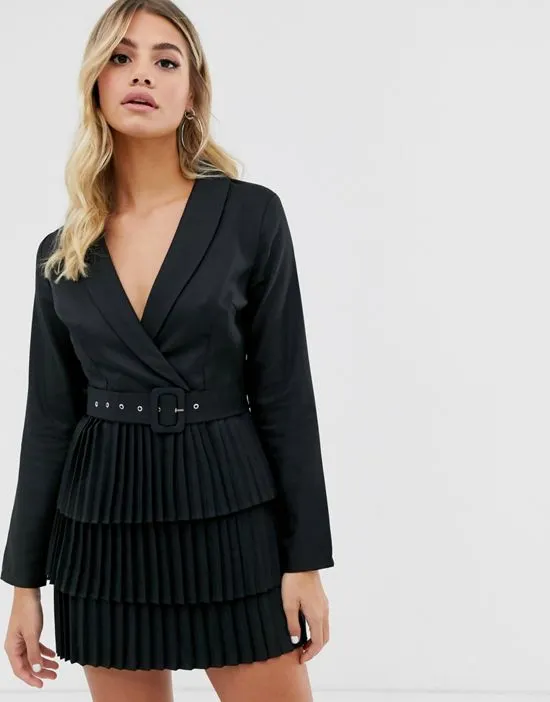 https://images.styletyx.com/images/x-dani-dyer-plunge-front-blazer-dress-with-pleated-skirt-in-black-in-the-style-3039462_1.webp