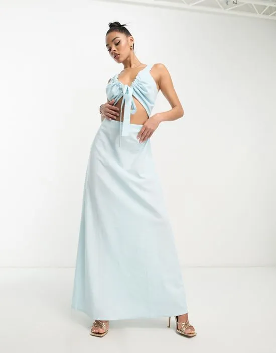 https://images.styletyx.com/images/x-klara-hellqvist-linen-touch-cut-out-maxi-dress-in-pale-blue-something-new-1003667287_4.webp