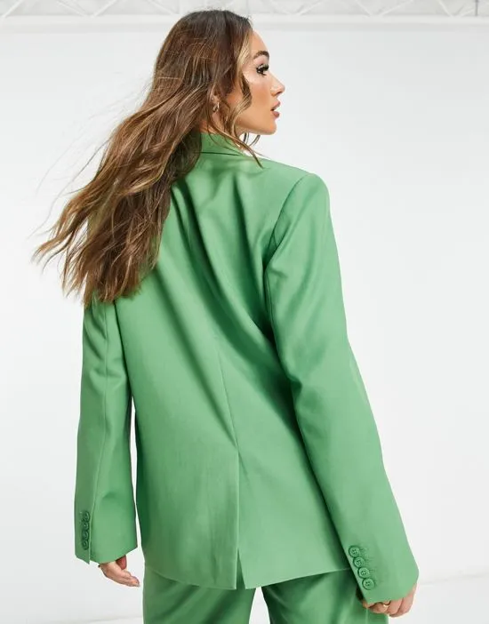 https://images.styletyx.com/images/x-klara-montes-classic-everyday-blazer-in-green-part-of-a-set-na-kd-13002445_3.webp