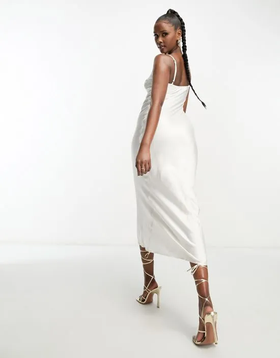 https://images.styletyx.com/images/x-molly-king-satin-strappy-midi-dress-in-white-sndys-13446814_2.webp