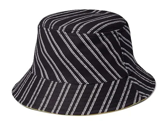 https://images.styletyx.com/images/yatch-bucket-hat-ralph-lauren-13206588_2.webp