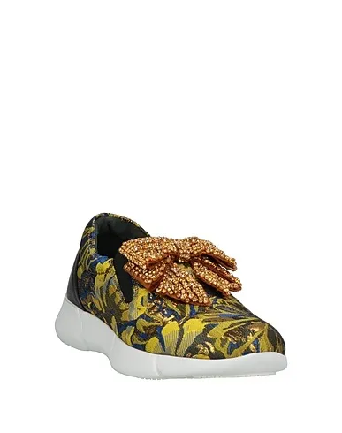 https://images.styletyx.com/images/yellow-brocade-sneakers-elena-iachi-3200531_2.webp
