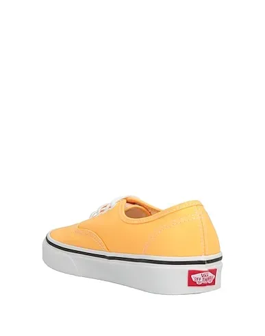 https://images.styletyx.com/images/yellow-canvas-sneakers-vans-3311176_3.webp
