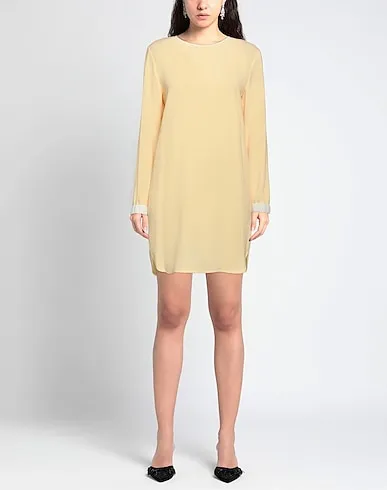 https://images.styletyx.com/images/yellow-crepe-short-dress-marc-cain-13049397_2.webp
