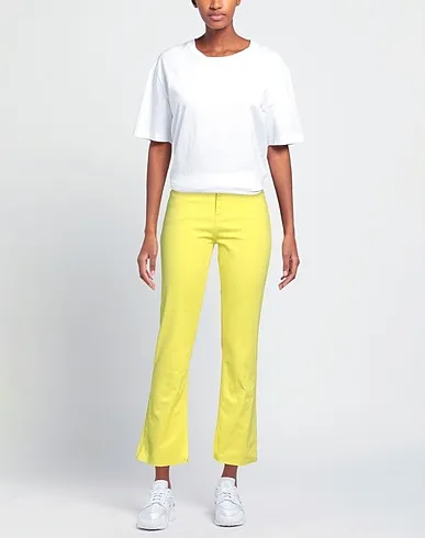 https://images.styletyx.com/images/yellow-denim-casual-pants-silvian-heach-13164095_2.webp