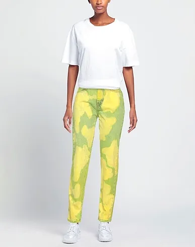 https://images.styletyx.com/images/yellow-denim-denim-pants-de-hart-3195750_2.webp