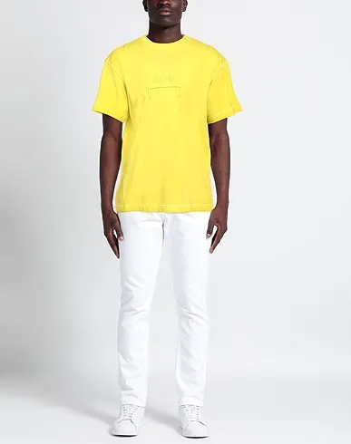 https://images.styletyx.com/images/yellow-jersey-t-shirt-a-cold-wall-2831188_2.webp