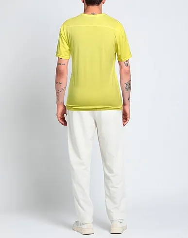 https://images.styletyx.com/images/yellow-jersey-t-shirt-diktat-3152976_3.webp
