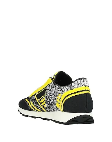 https://images.styletyx.com/images/yellow-knitted-sneakers-prada-1225374298_3.webp