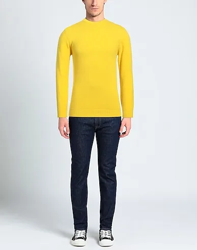 https://images.styletyx.com/images/yellow-knitted-sweater-wool-co-12977241_2.webp