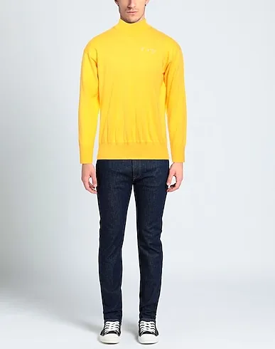 https://images.styletyx.com/images/yellow-knitted-turtleneck-off-white-1003625036_2.webp
