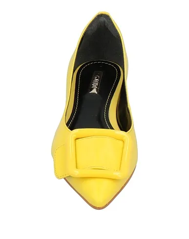 https://images.styletyx.com/images/yellow-leather-ballet-flats-gaudi-13375808_4.webp